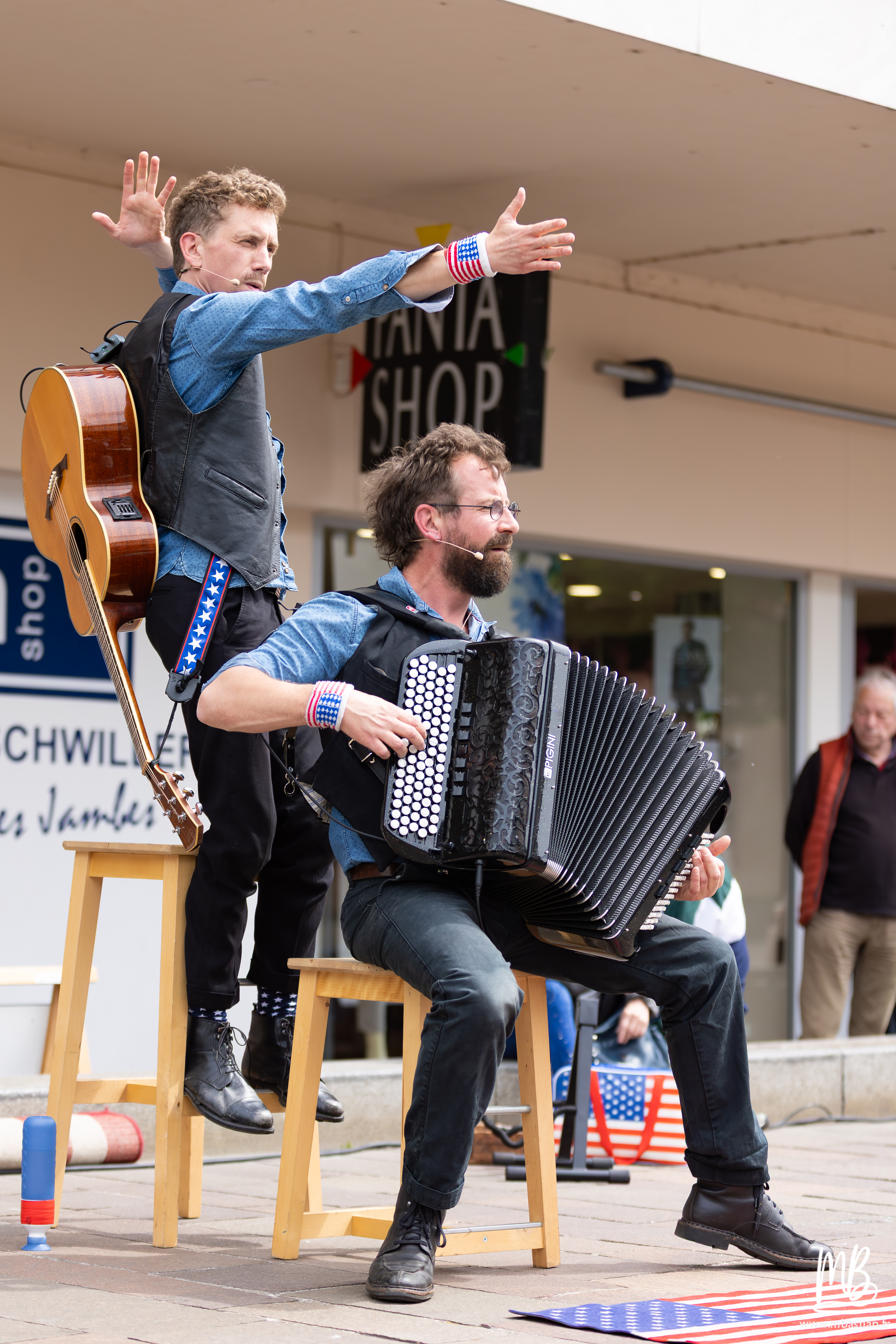 HDN2025 WALTER ET DENIS MB 28